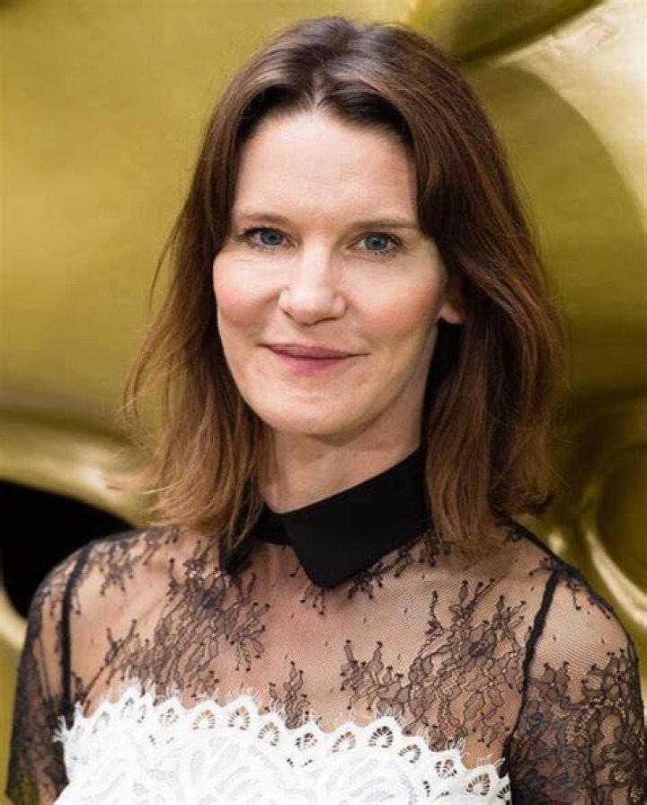 Susie Dent’s knowledge in words is on another level which also includes some vulgar words. Know about her career in Countdown here! Source: thetimes.co.uk (Susie Dent)