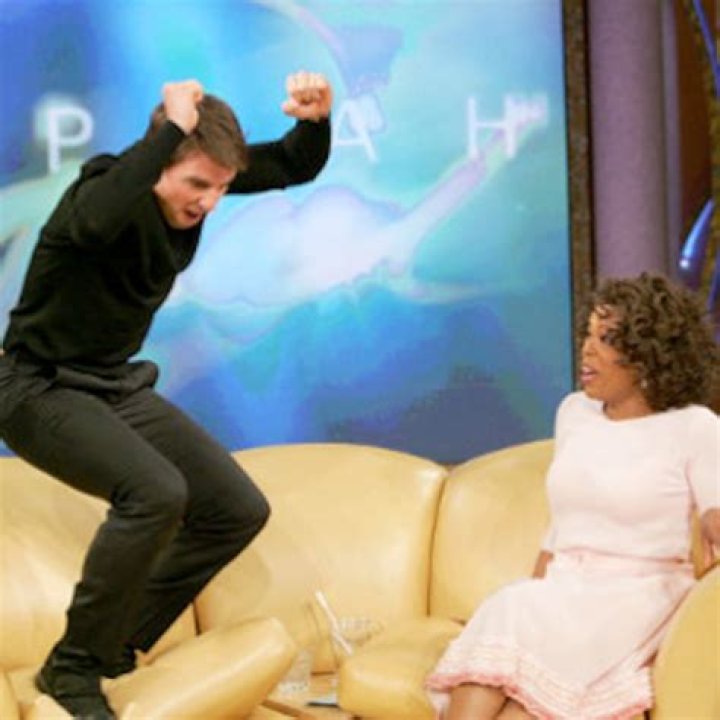 tom-cruise-on-oprah Tom Cruise couch jump
