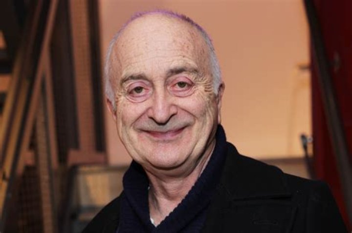 Tony Robinson Tony Robinson