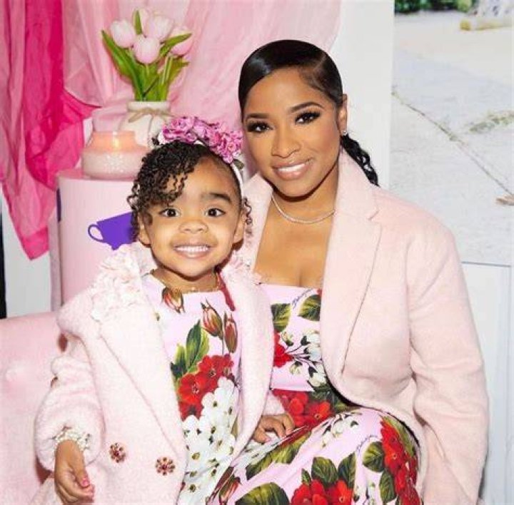 Toya Wright - Age, Family, Bio