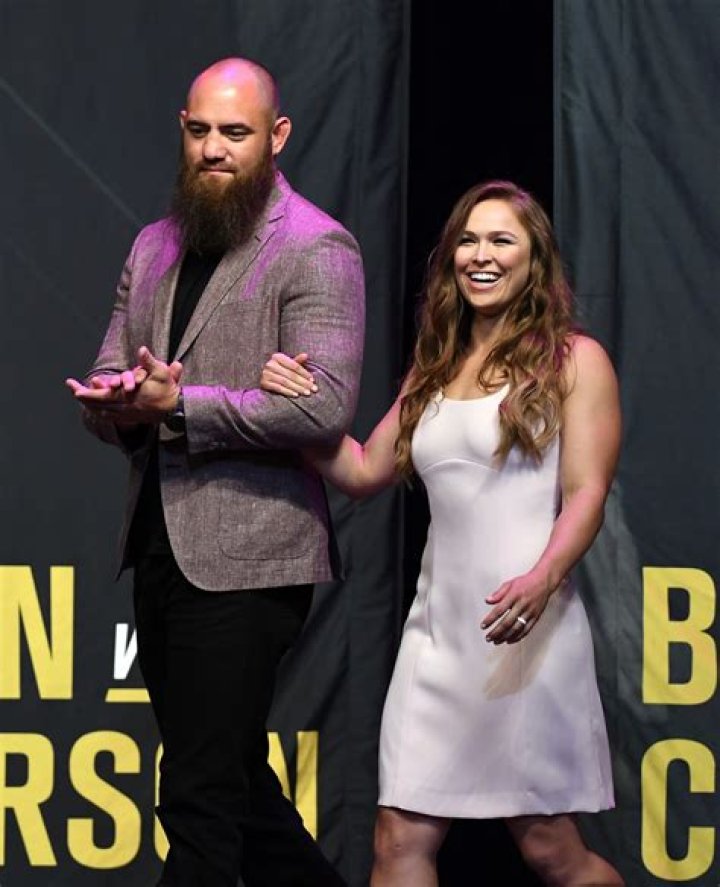 Travis Browne Bio (Wiki) 