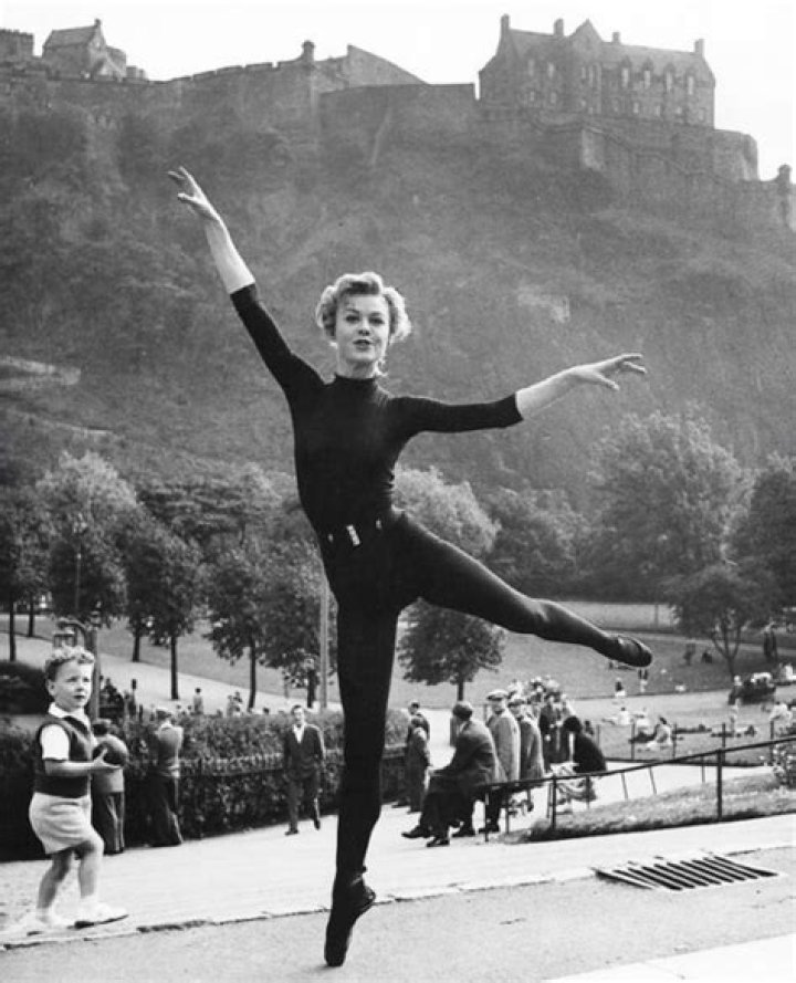 Vera Ellen Anorexia