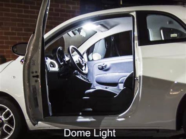 What is dome light in a car?
